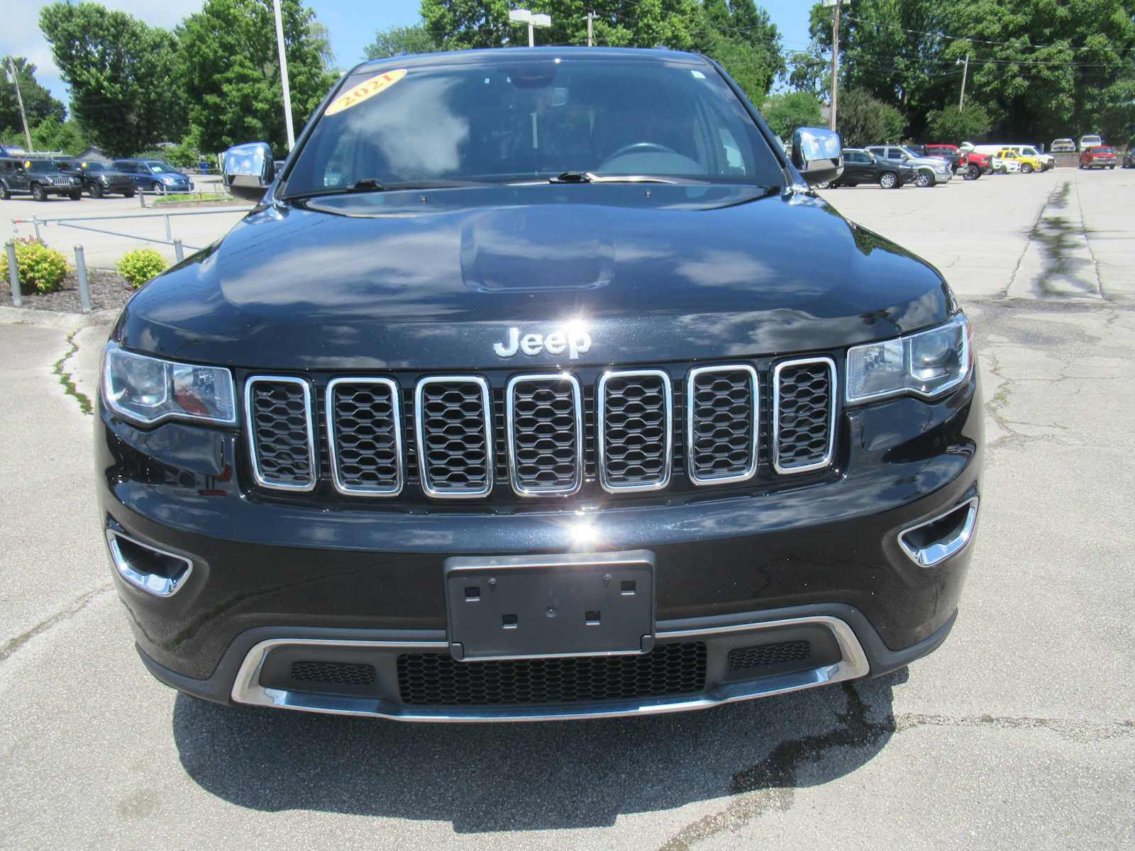 Vehicle image 11 of 45