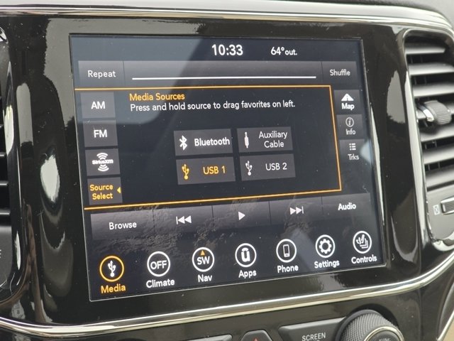 Vehicle image 14 of 34