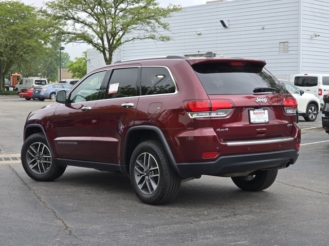 Vehicle image 8 of 34