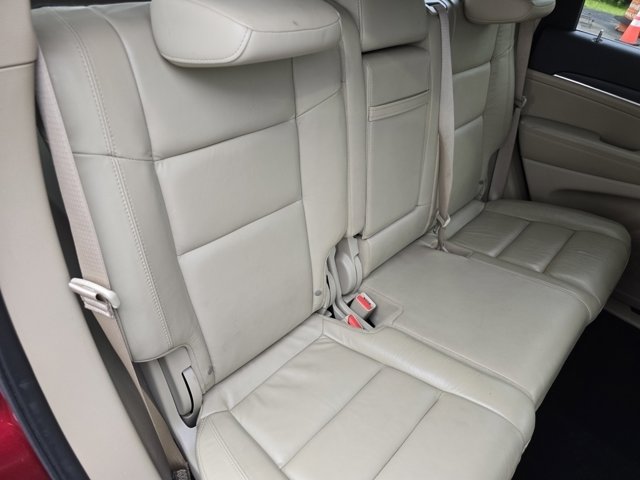 Vehicle image 22 of 34