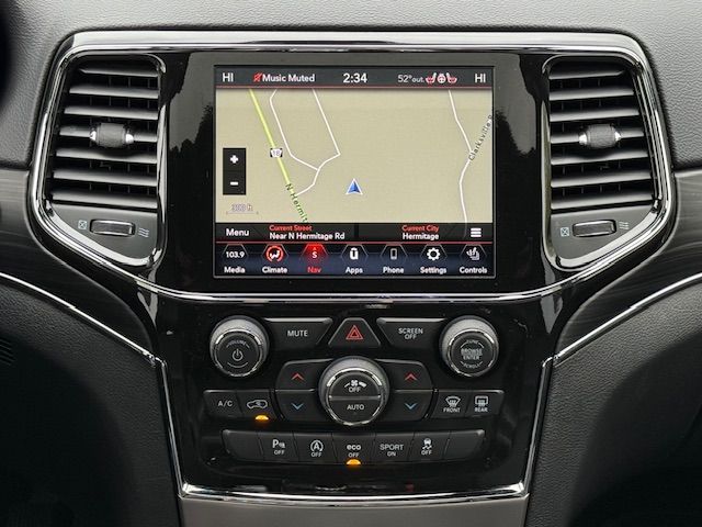 Vehicle image 20 of 40