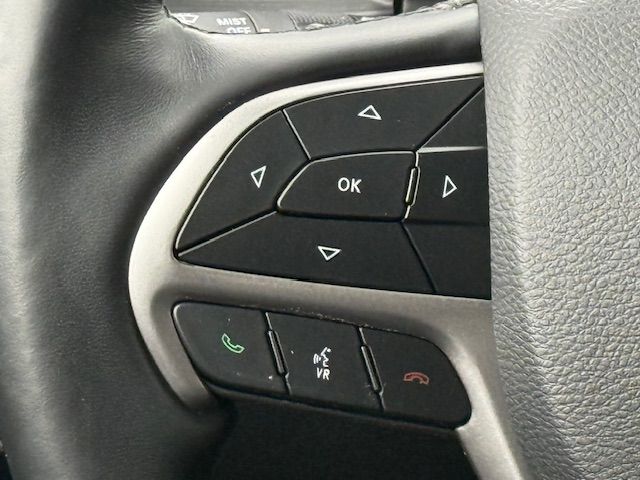 Vehicle image 29 of 40