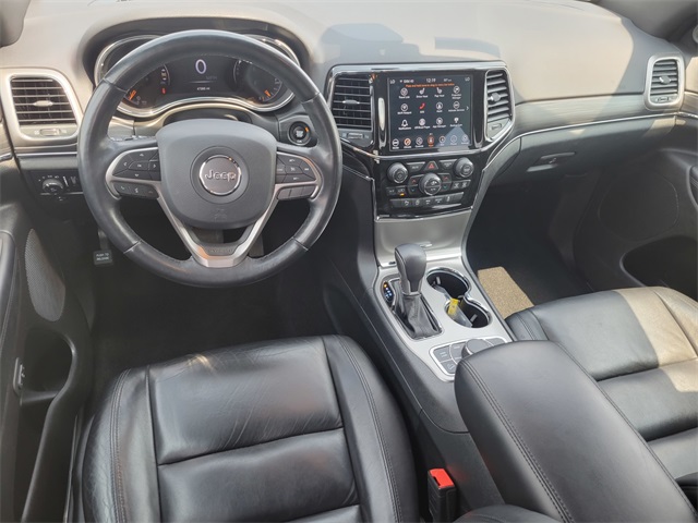 Vehicle image 34 of 36