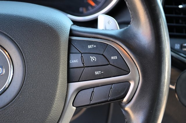 Vehicle image 26 of 58