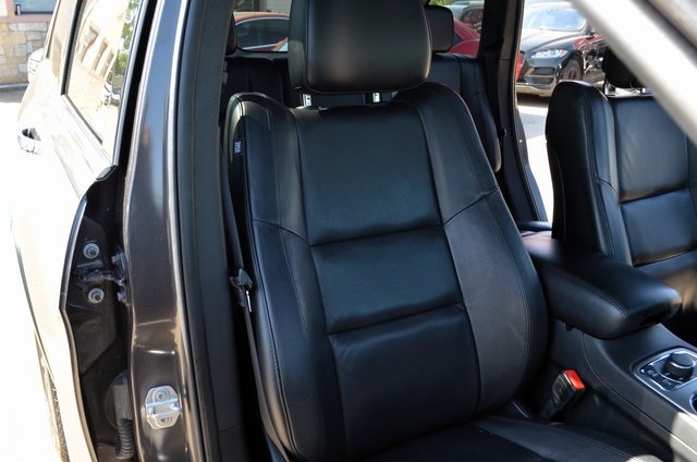 Vehicle image 49 of 58