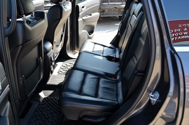 Vehicle image 44 of 58