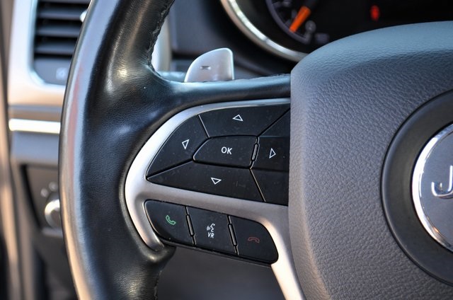 Vehicle image 25 of 58