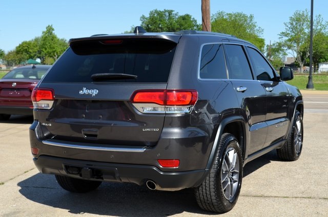 Vehicle image 5 of 58