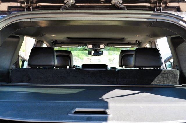 Vehicle image 10 of 58