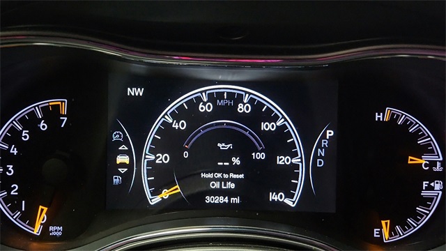 Vehicle image 12 of 27