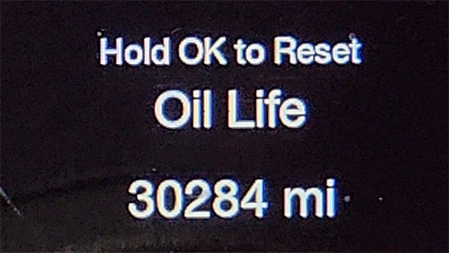 Vehicle image 13 of 27