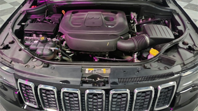Vehicle image 26 of 27