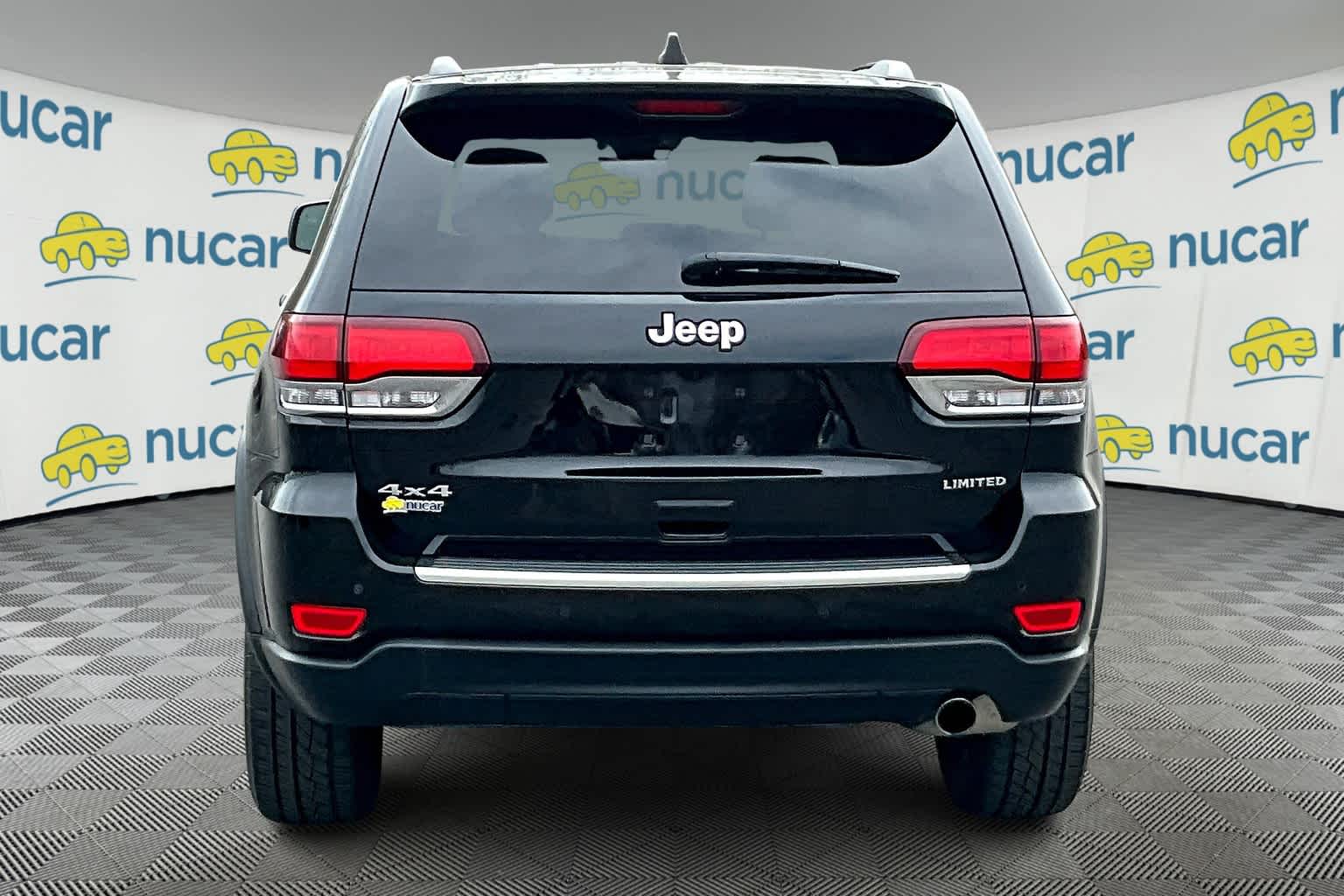 Vehicle image 5 of 35