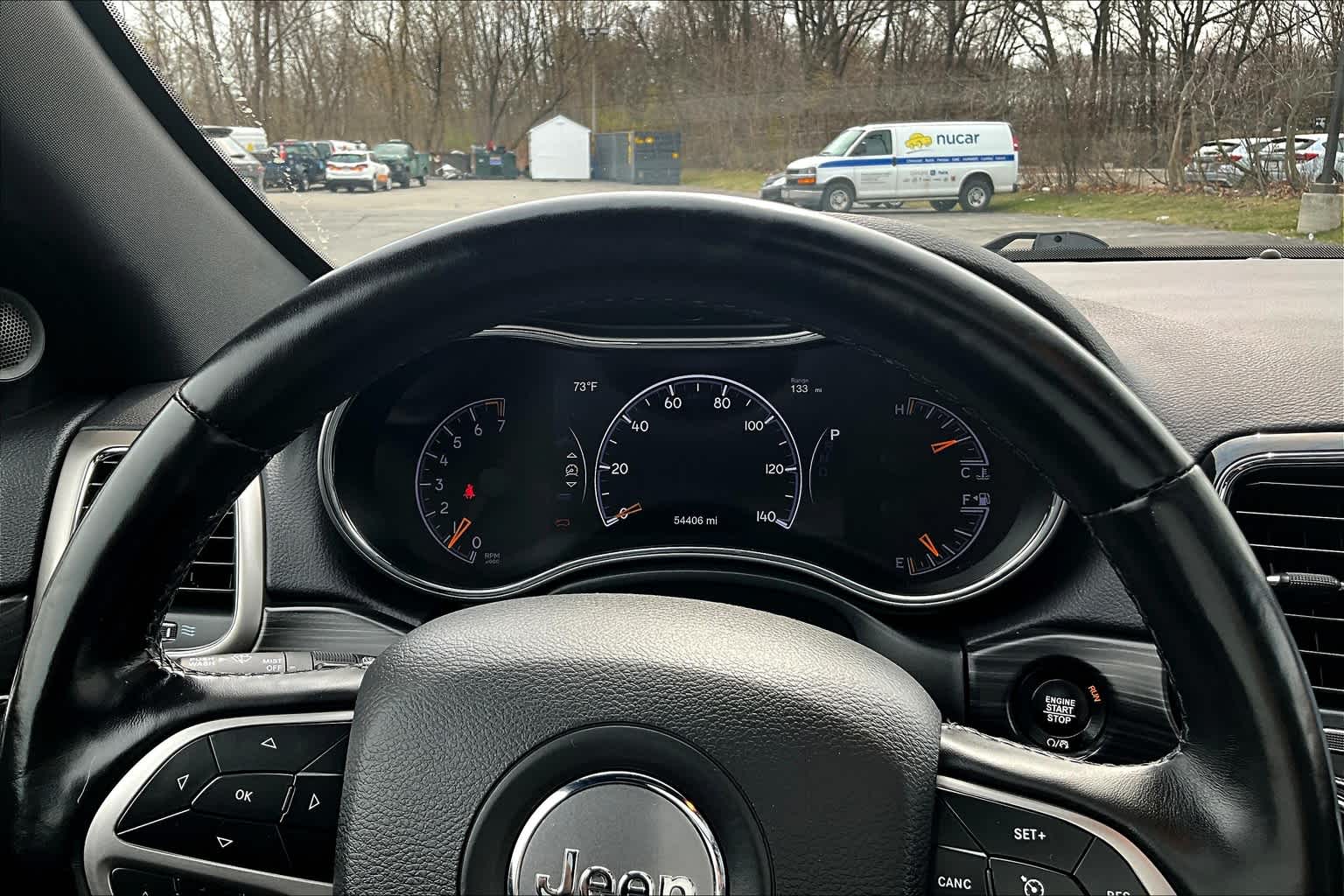 Vehicle image 25 of 35