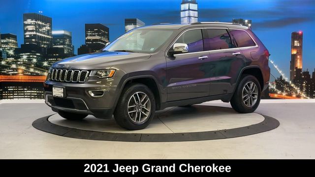 Vehicle image 1 of 32