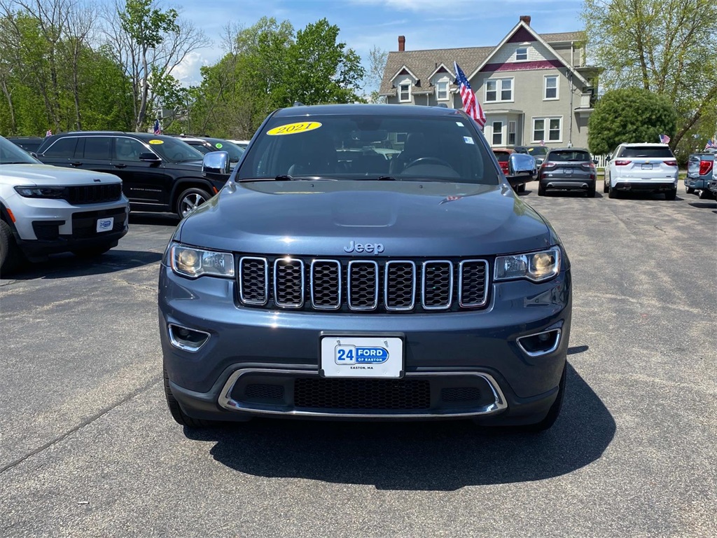 Vehicle image 2 of 36