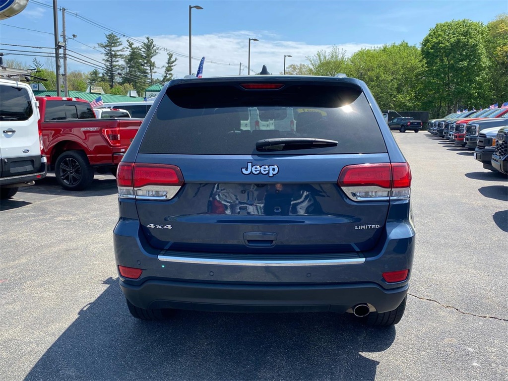 Vehicle image 6 of 36