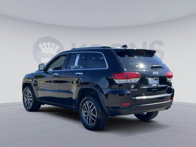 Vehicle image 8 of 30