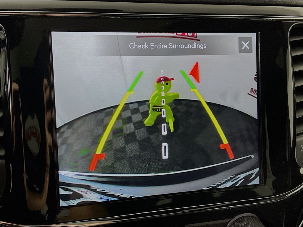 Vehicle image 12 of 39