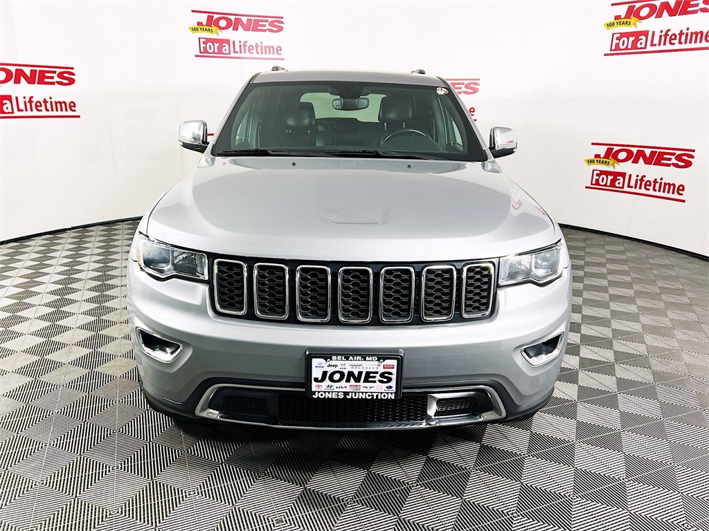 Vehicle image 2 of 39