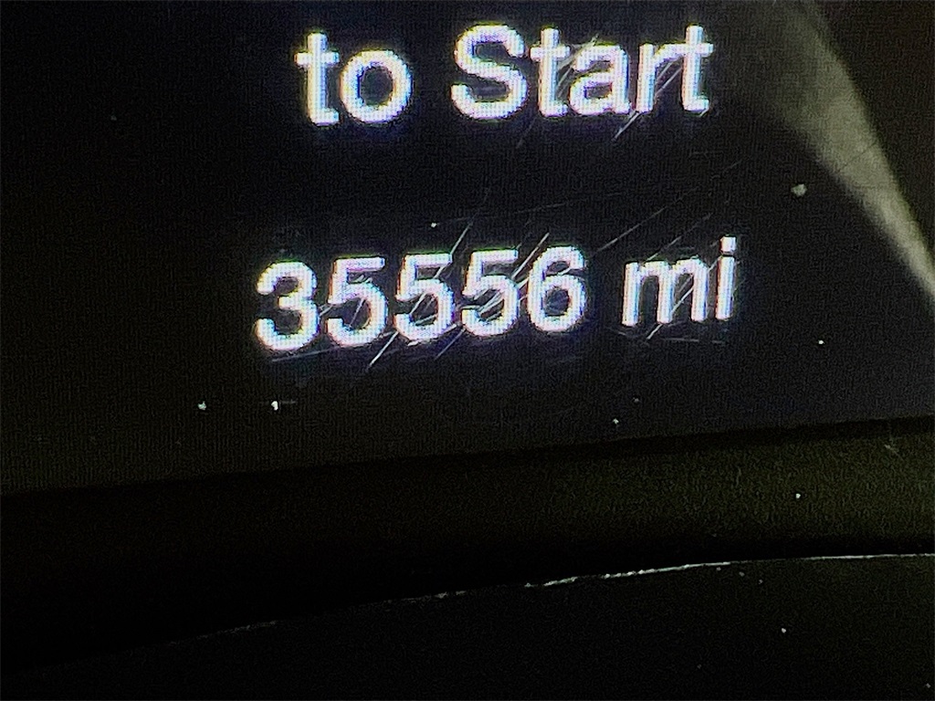 Vehicle image 10 of 39