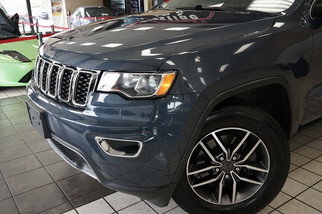 Vehicle image 50 of 64