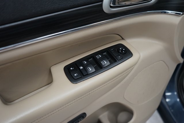 Vehicle image 53 of 64