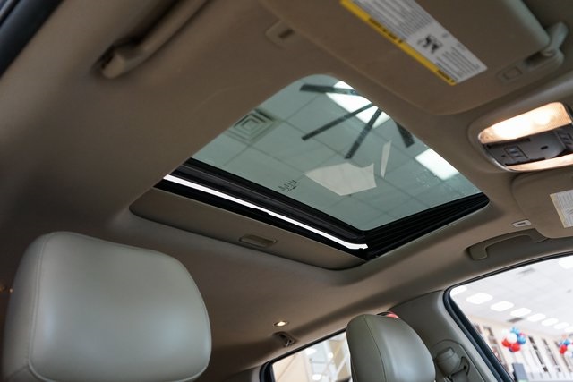 Vehicle image 48 of 64