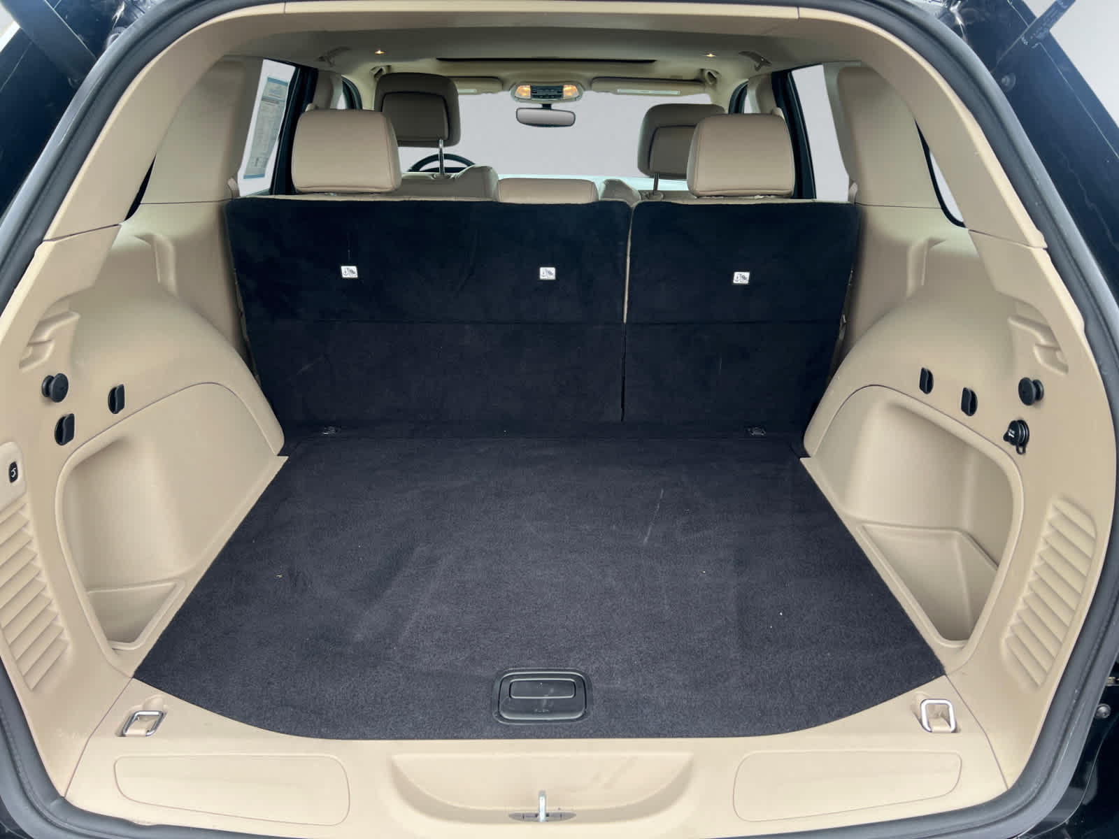 Vehicle image 6 of 20