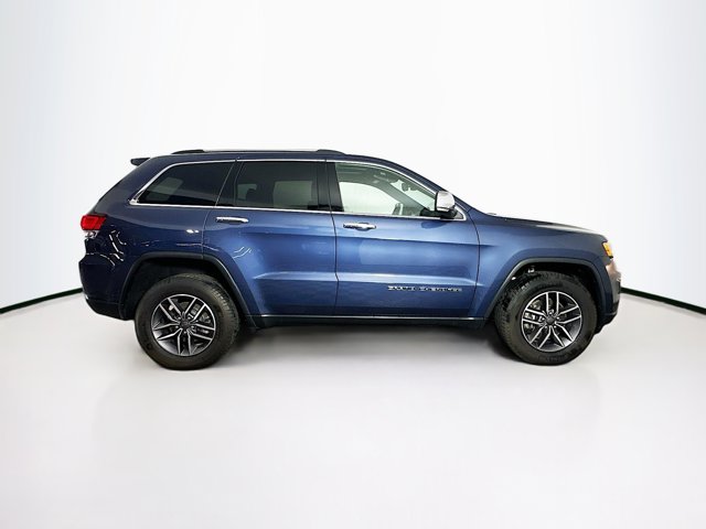 Vehicle image 4 of 30