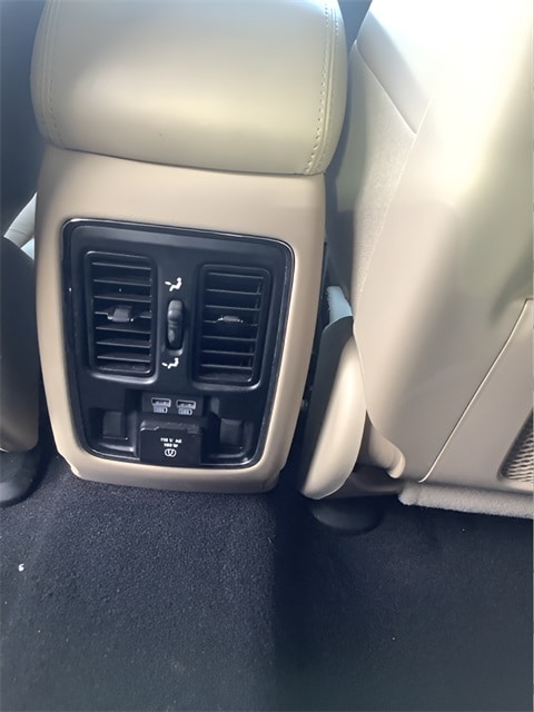 Vehicle image 26 of 26
