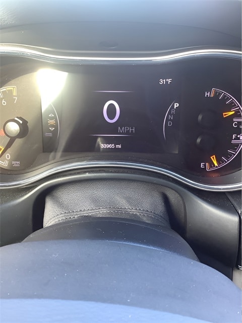 Vehicle image 10 of 26