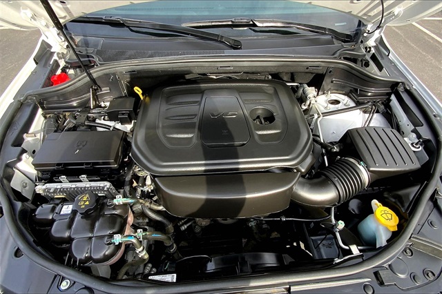 Vehicle image 12 of 34