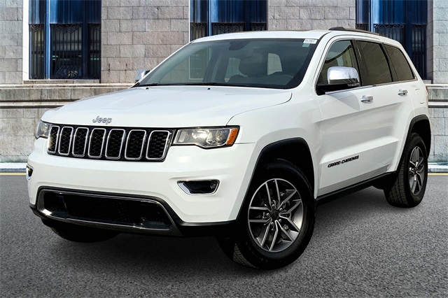 Vehicle image 1 of 34