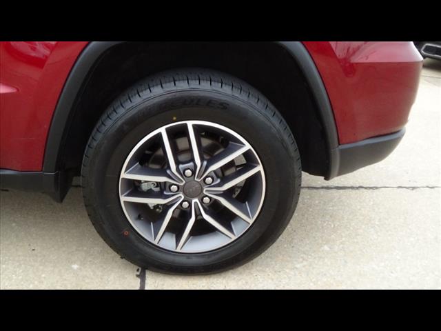 Vehicle image 9 of 23
