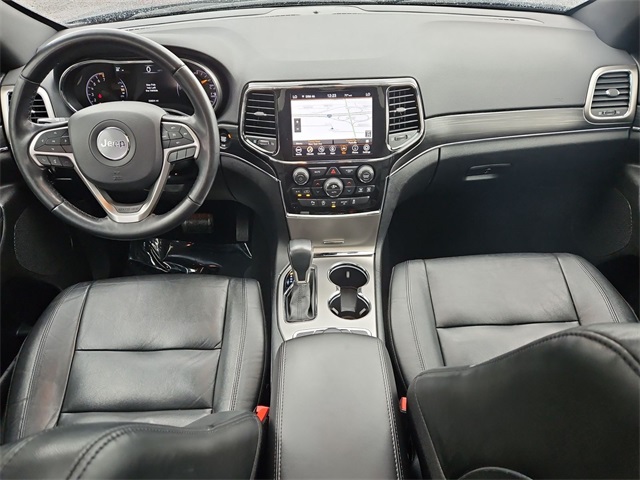 Vehicle image 11 of 25