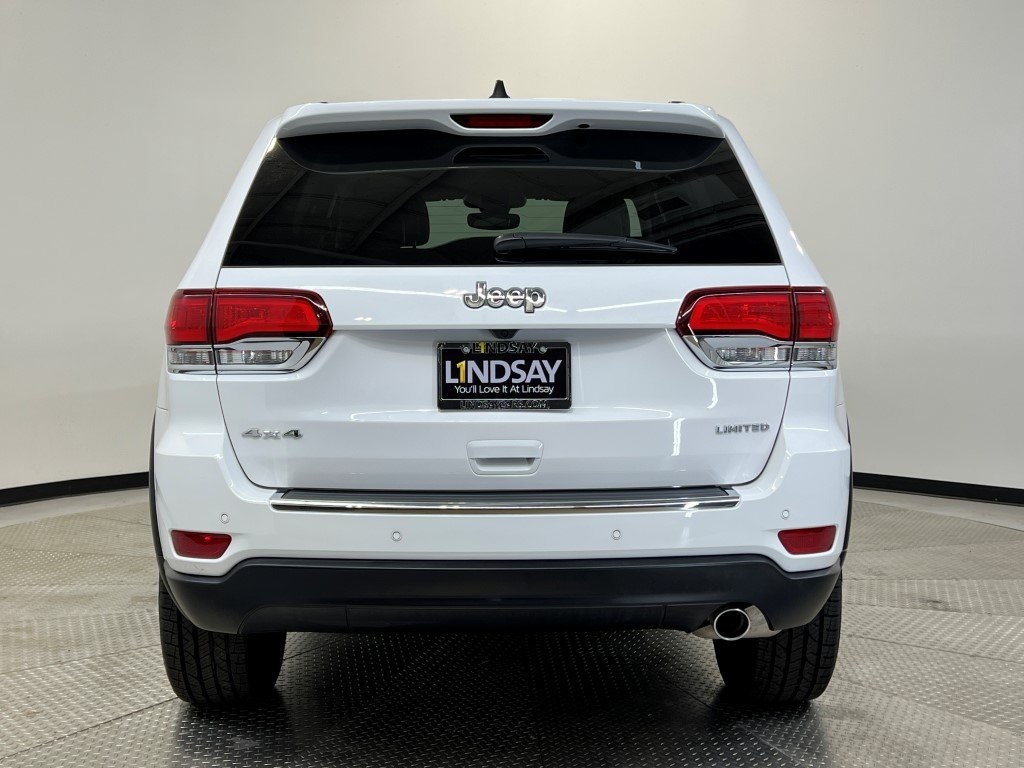 Vehicle image 5 of 40