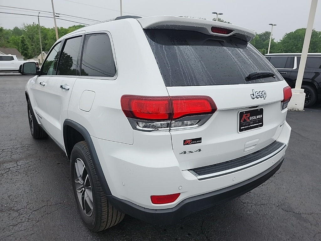 Vehicle image 6 of 37