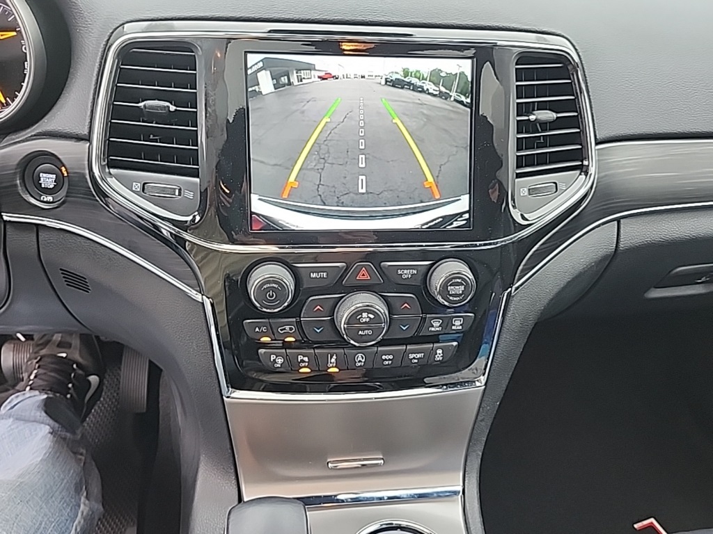 Vehicle image 36 of 37