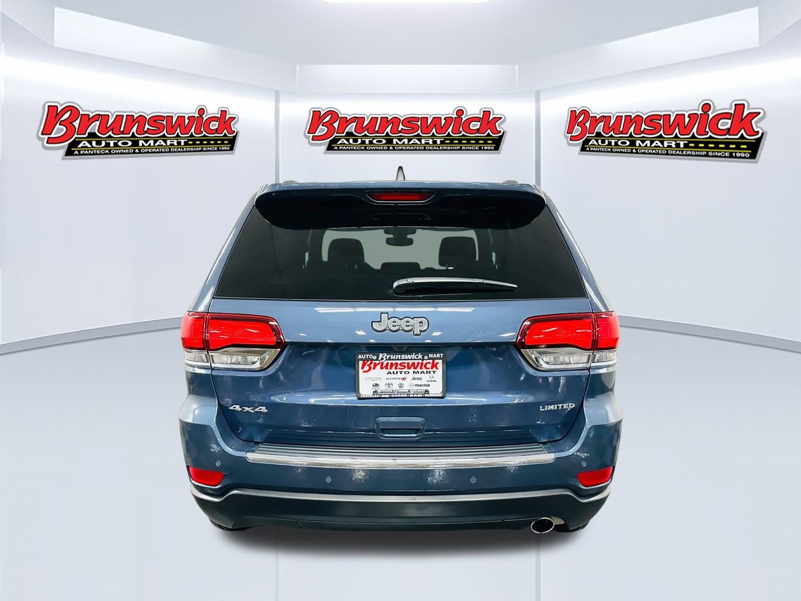 Vehicle image 6 of 29