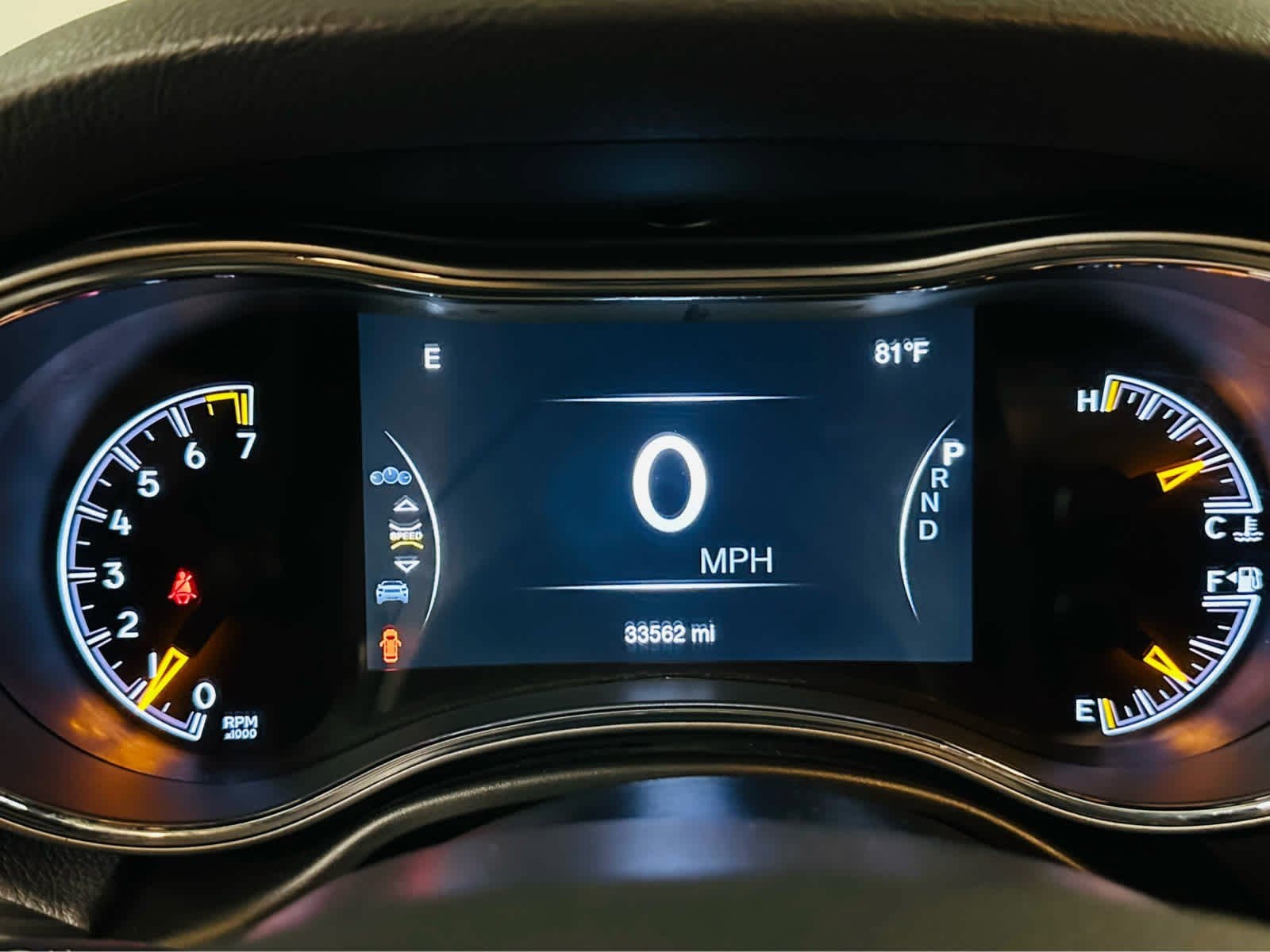 Vehicle image 16 of 29