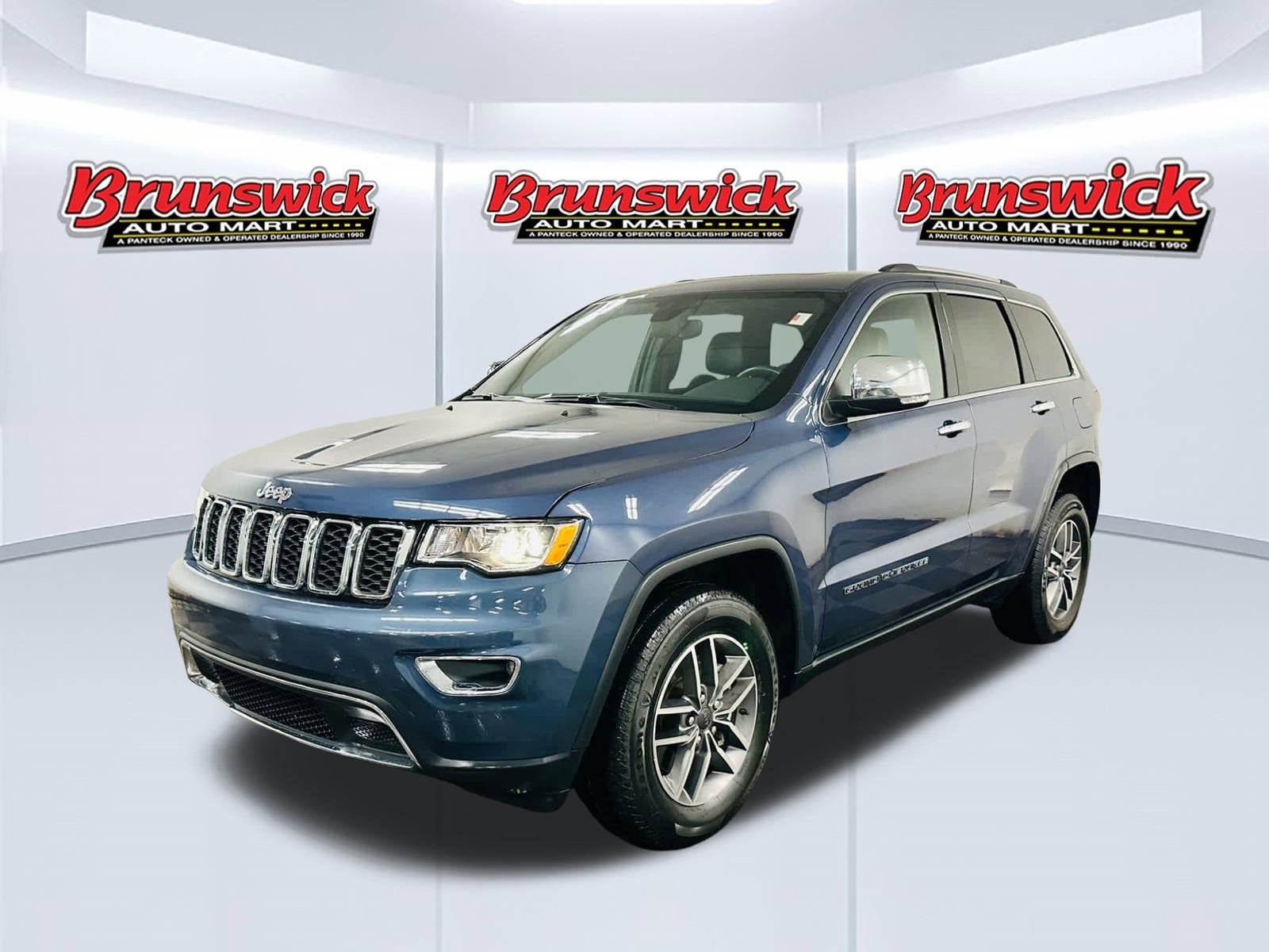 Vehicle image 1 of 29