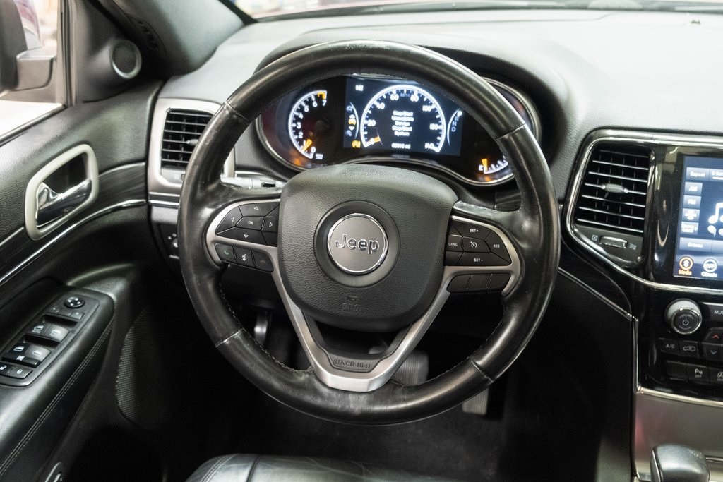 Vehicle image 14 of 53