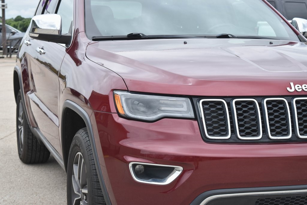 Vehicle image 4 of 53