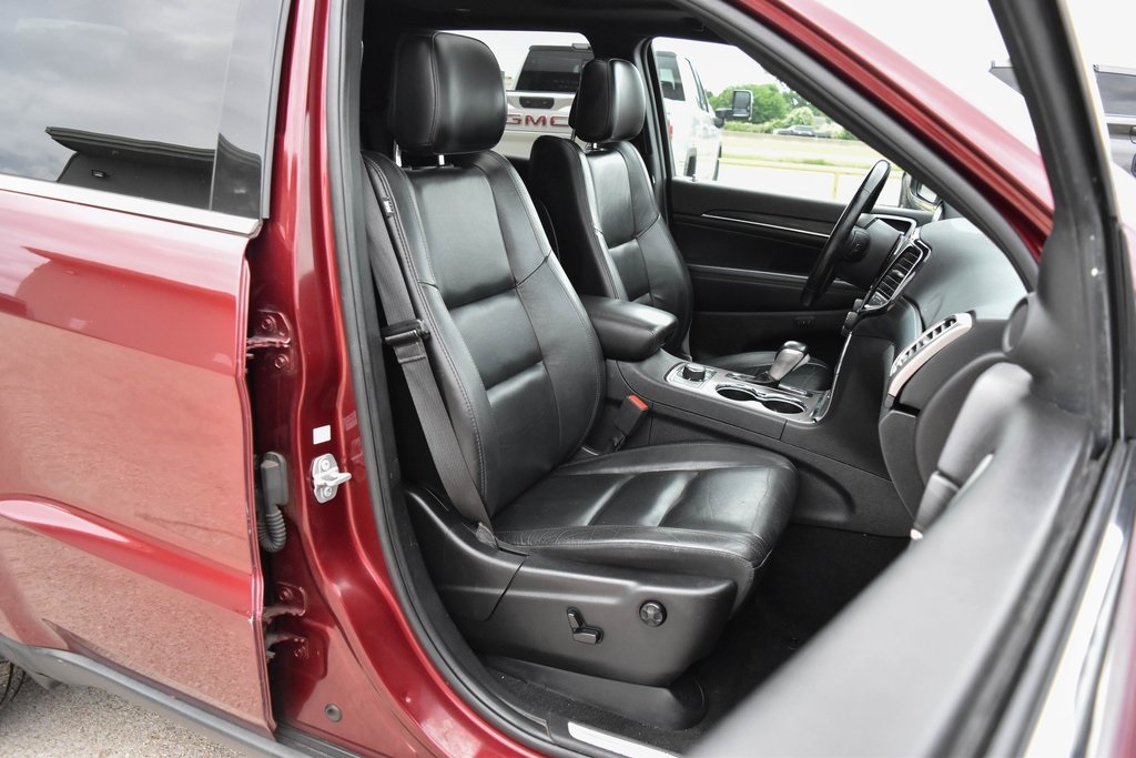 Vehicle image 24 of 53