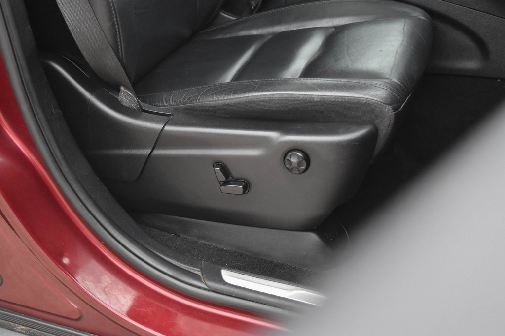 Vehicle image 22 of 53