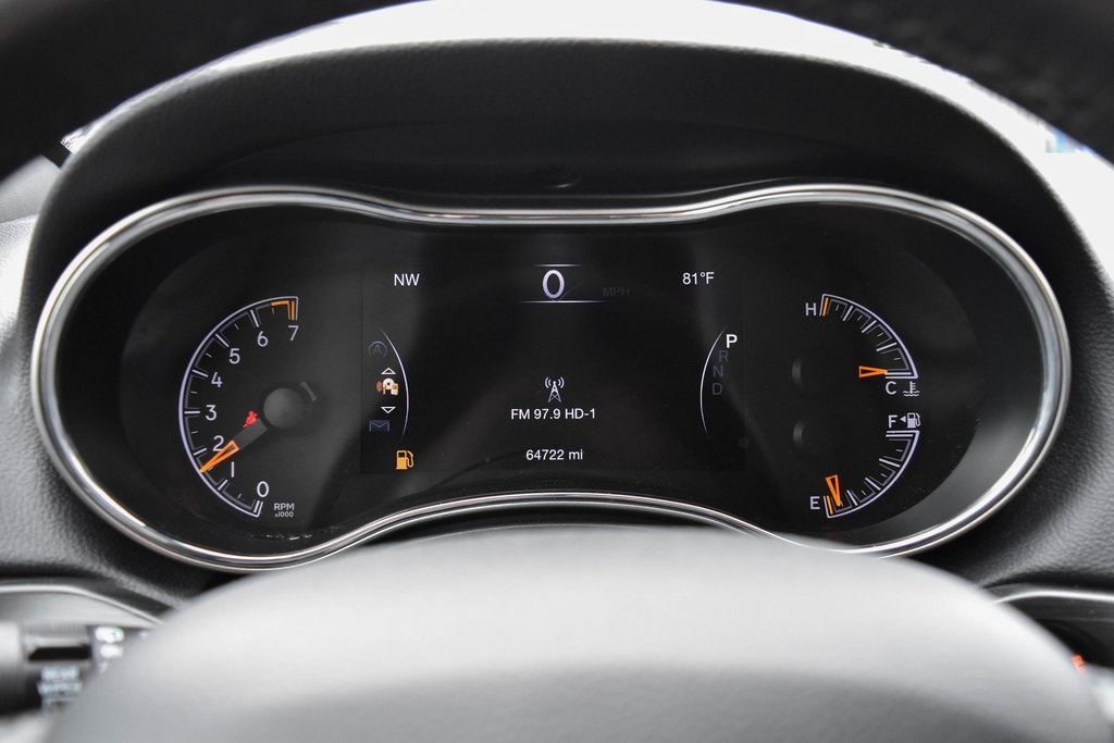 Vehicle image 13 of 53