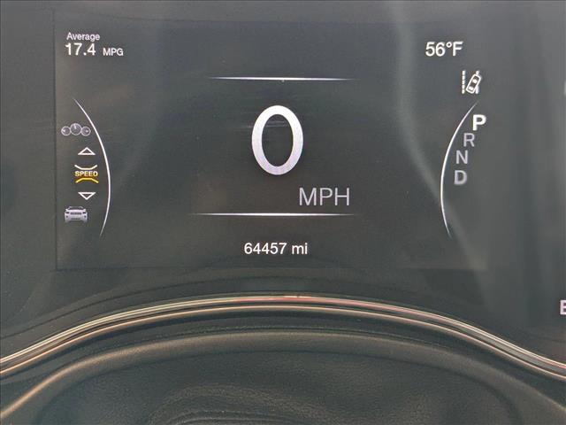 Vehicle image 11 of 28