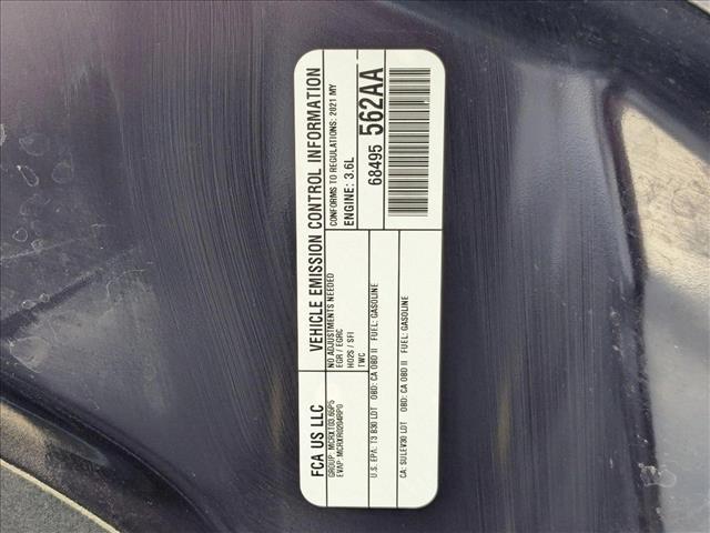 Vehicle image 26 of 28