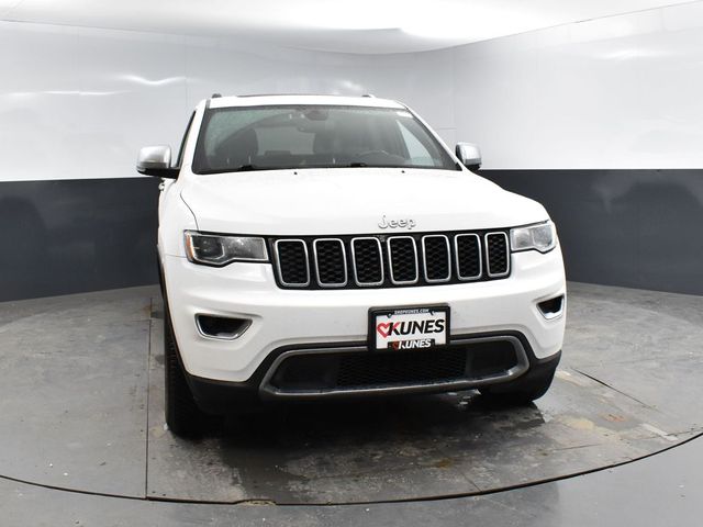 Vehicle image 7 of 51